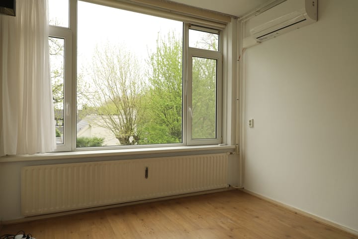 Foto 15 van Van Eedenlaan 8