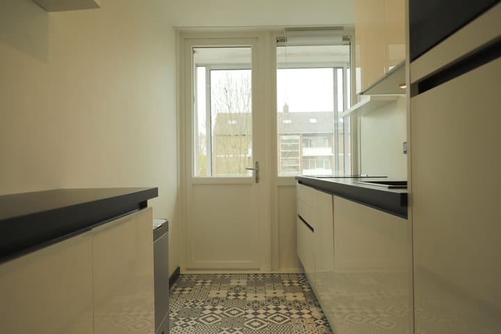 Foto 18 van Van Eedenlaan 8