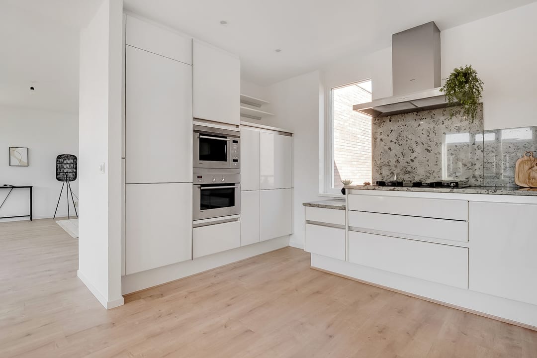 Foto 13 van Molukkenstraat 47