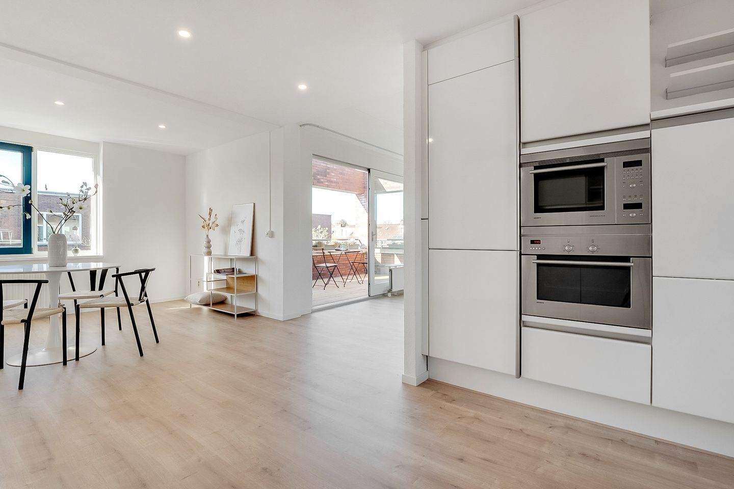 Foto 14 van Molukkenstraat 47