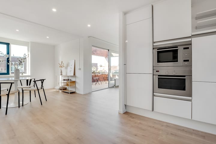 Foto 14 van Molukkenstraat 47