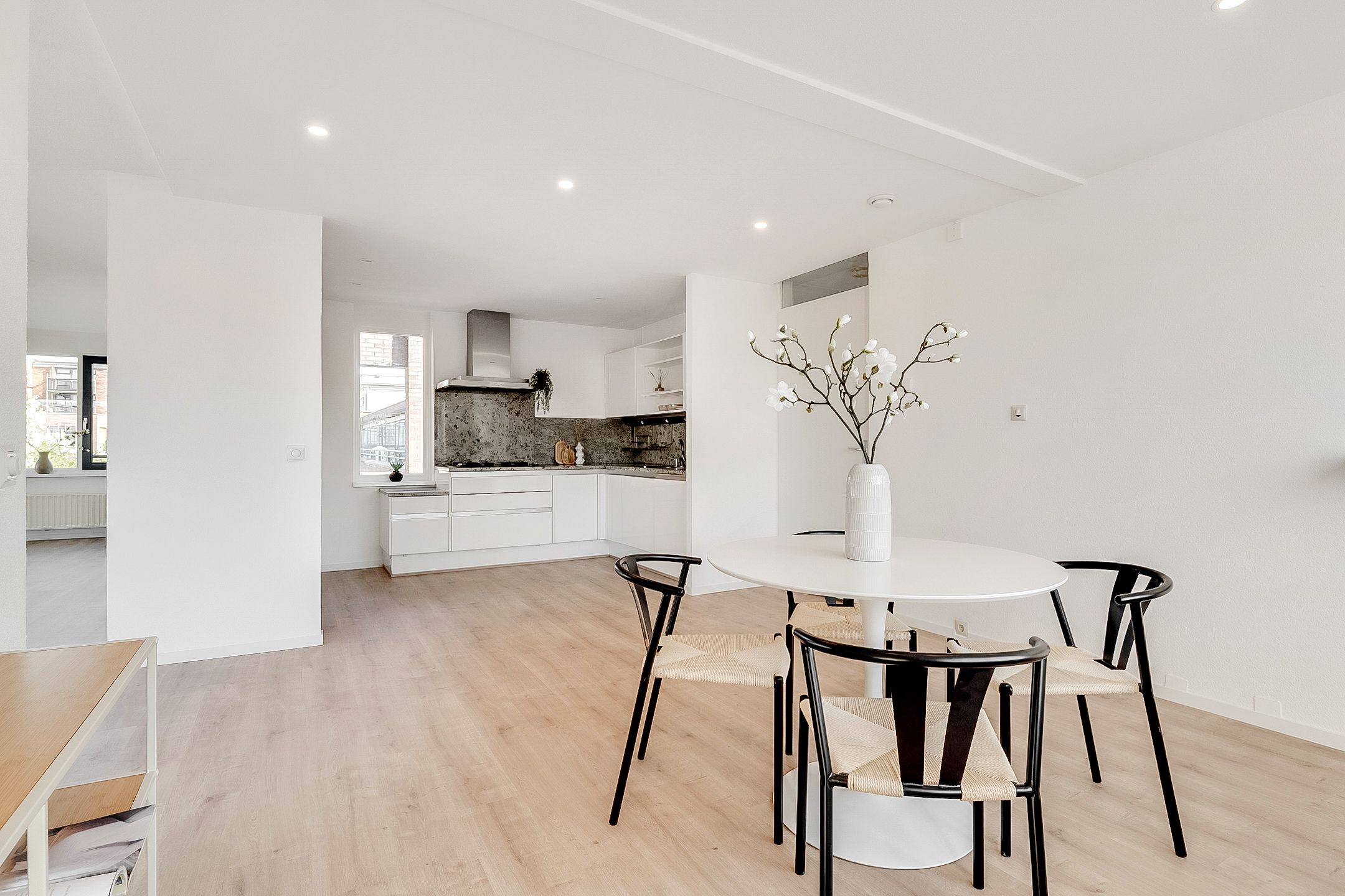 Foto 18 van Molukkenstraat 47