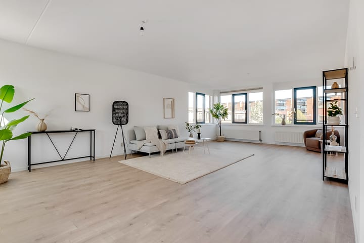 Foto 20 van Molukkenstraat 47