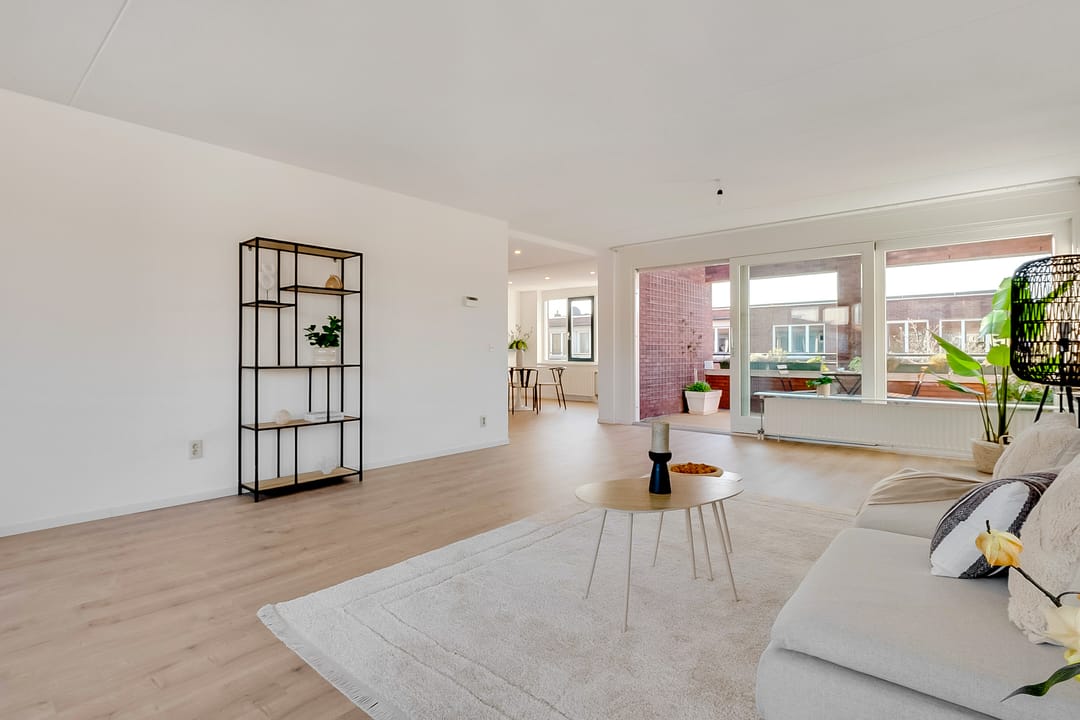 Foto 23 van Molukkenstraat 47