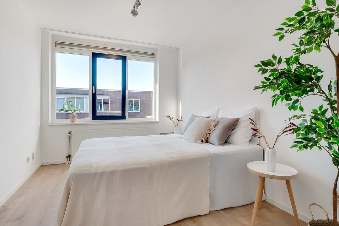 Foto 31 van Molukkenstraat 47