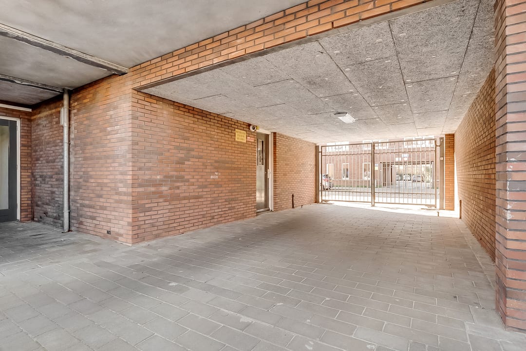 Foto 41 van Molukkenstraat 47