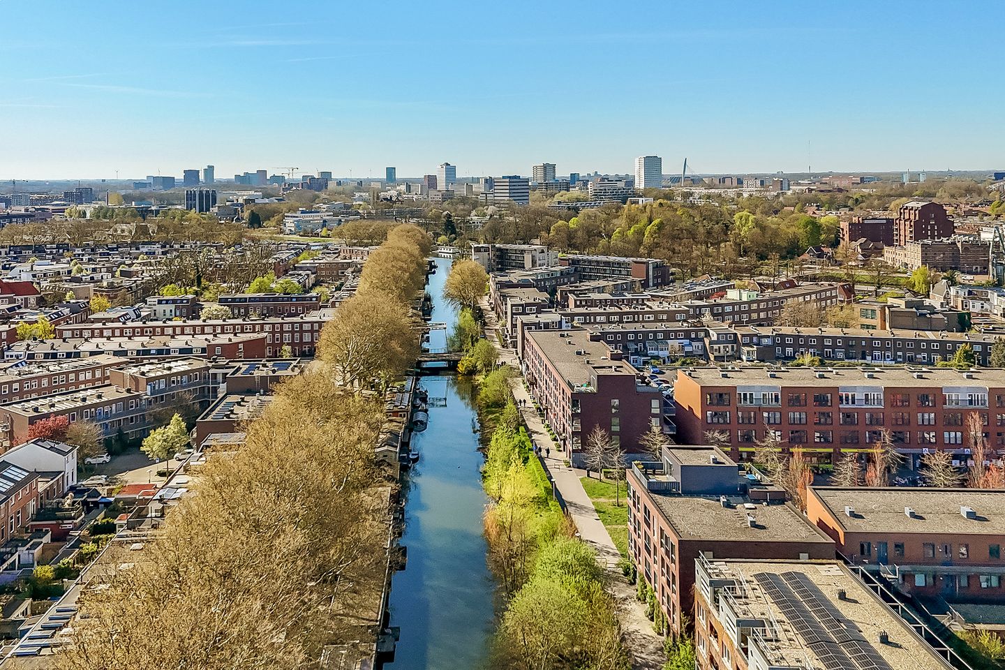 Foto 49 van Molukkenstraat 47