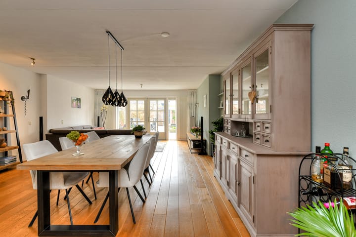 Photo 2 of Adriaan Swaenstraat 6