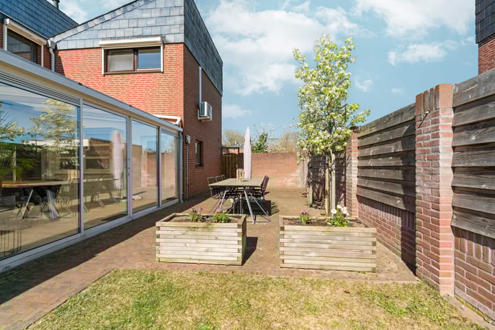 Foto 7 van Heidehof 6