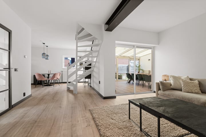 Foto 1 van Heidehof 6