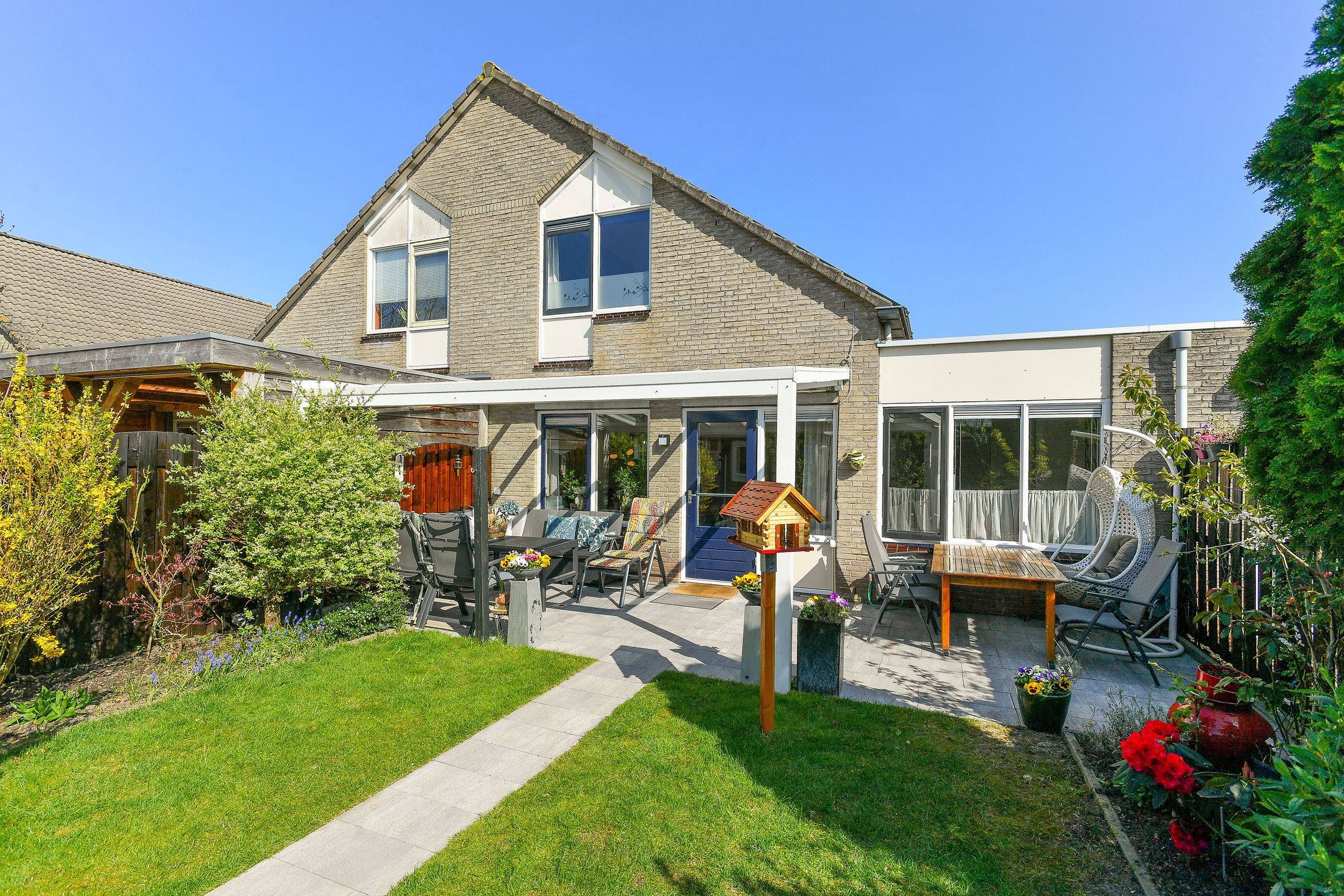 Foto 6 van Stekelzegge 8