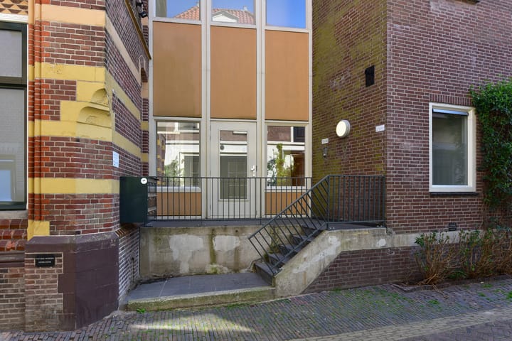 Nobelstraat 19 A-8