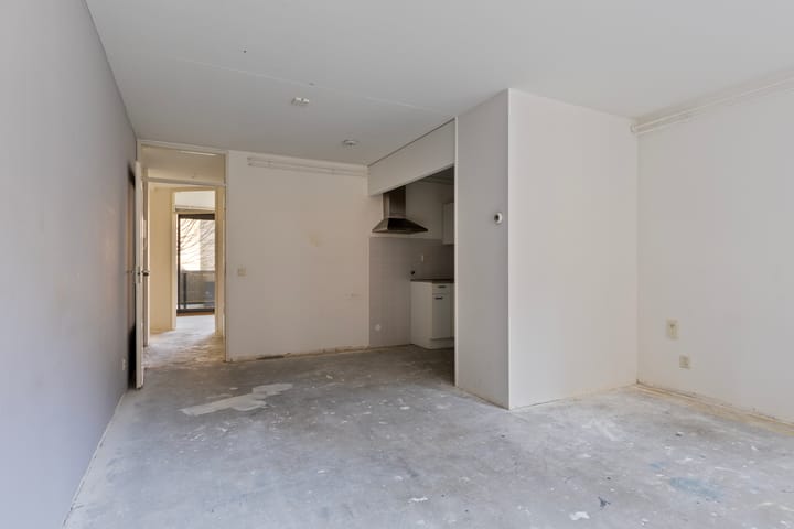 Photo 10 of Sint Josephstraat 104