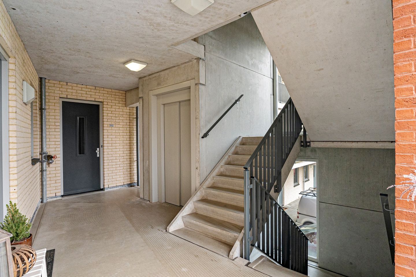 Foto 10 van Bijdorplaan 346