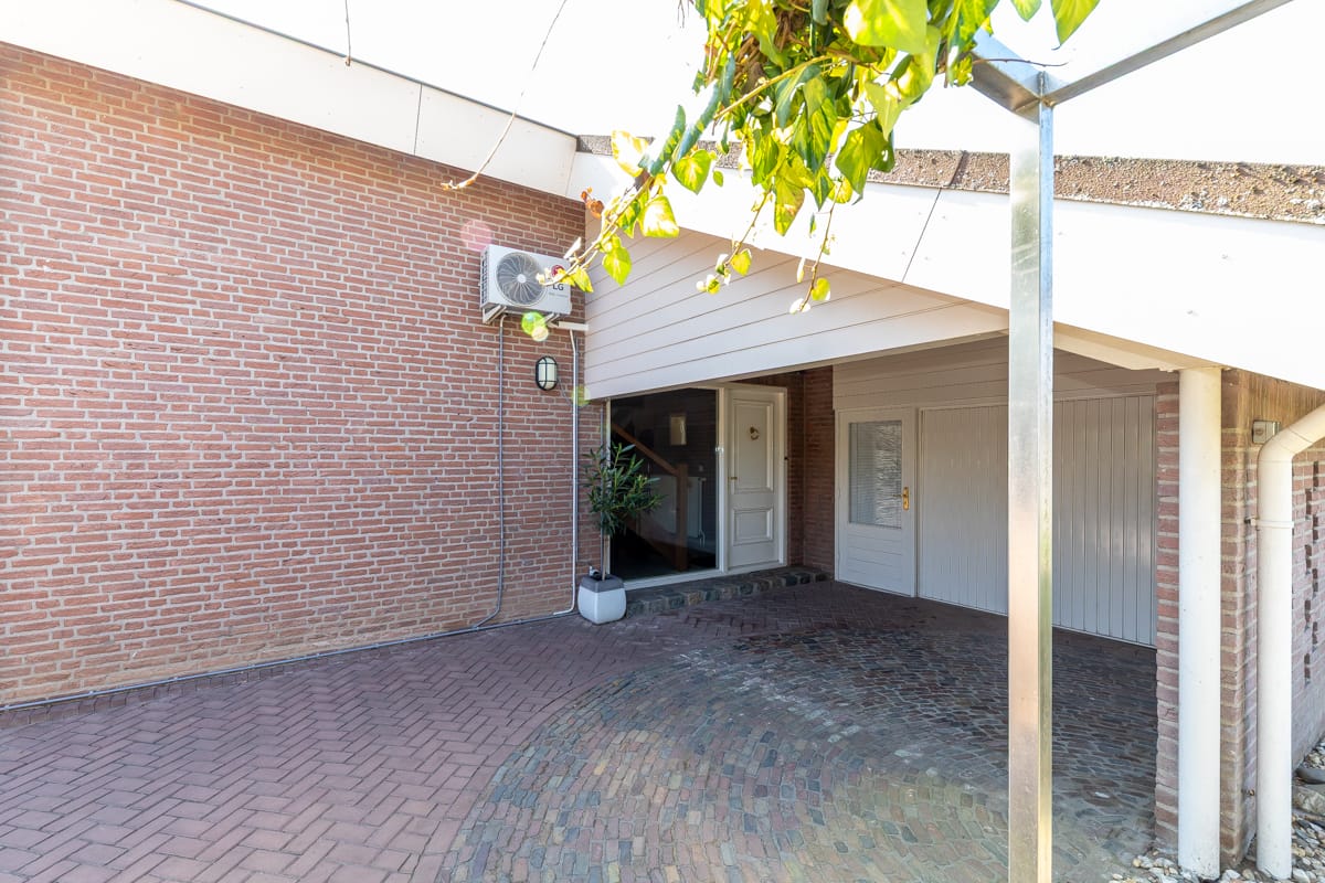 Photo 12 of Bongersstraat 54