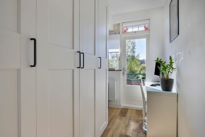 Foto 12 van Insulindestraat 227-B01