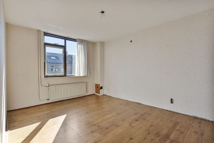 Photo 12 of Breedweerlaan 120