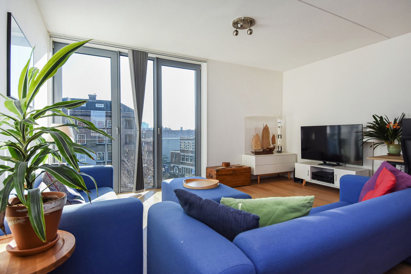 Photo 14 of Lyonnetstraat 5-F