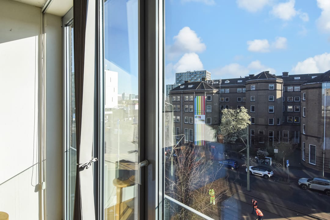 Photo 16 of Lyonnetstraat 5-F