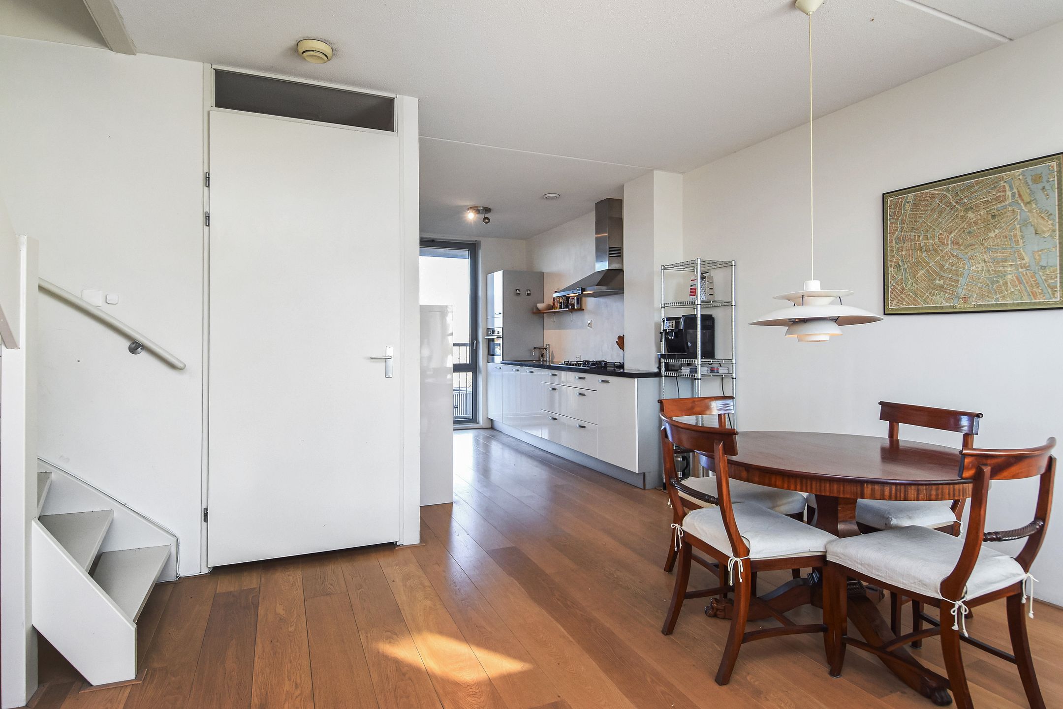 Photo 24 of Lyonnetstraat 5-F