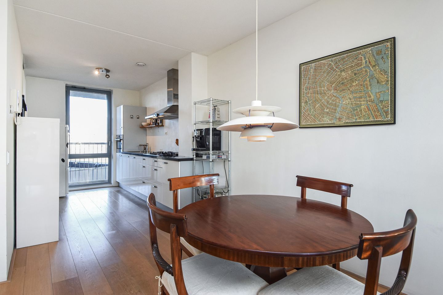 Photo 25 of Lyonnetstraat 5-F