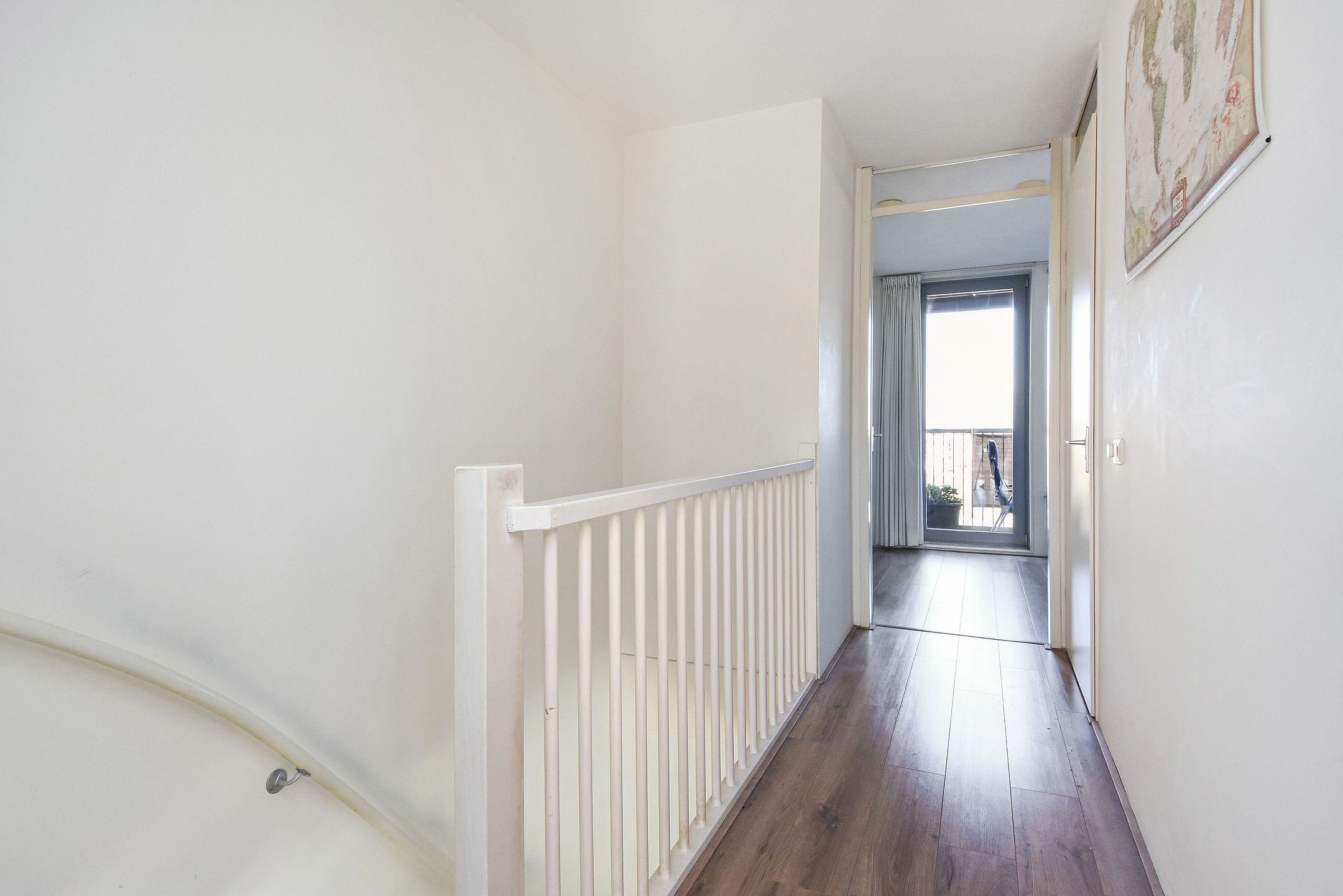 Photo 33 of Lyonnetstraat 5-F