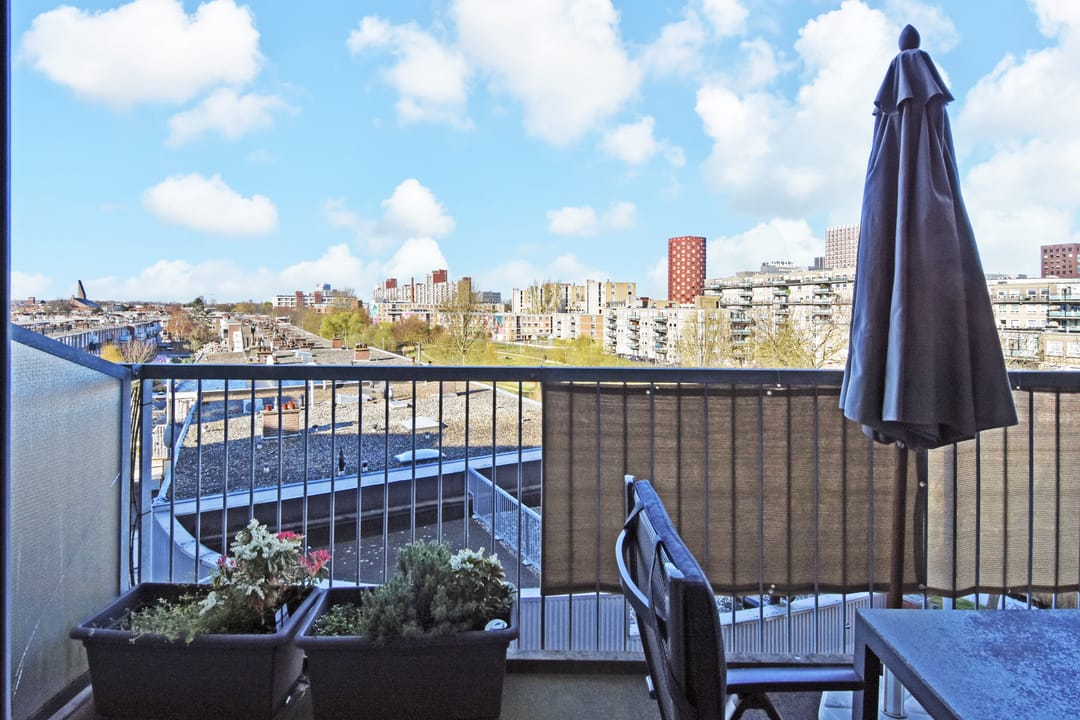 Photo 46 of Lyonnetstraat 5-F