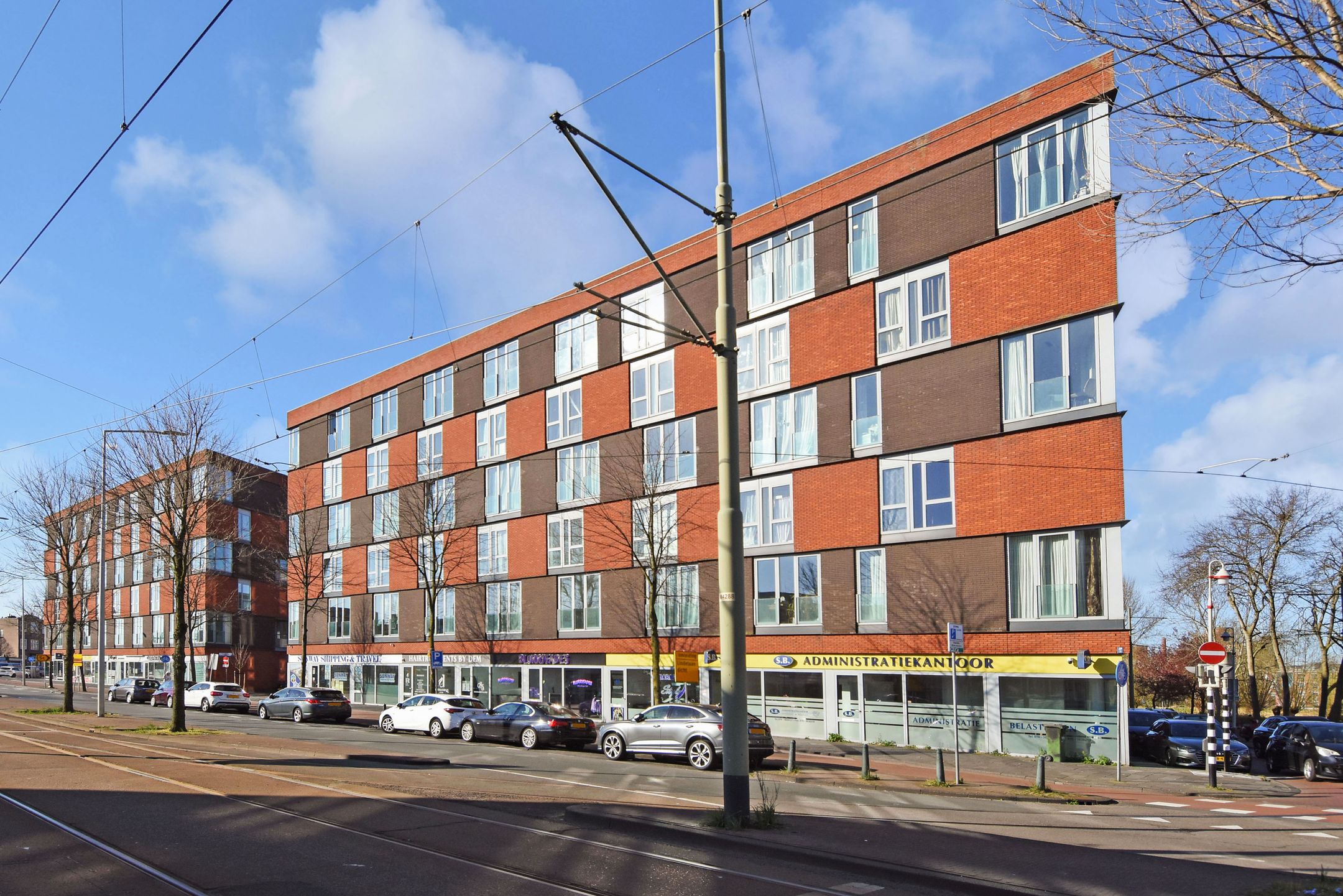 Photo 51 of Lyonnetstraat 5-F