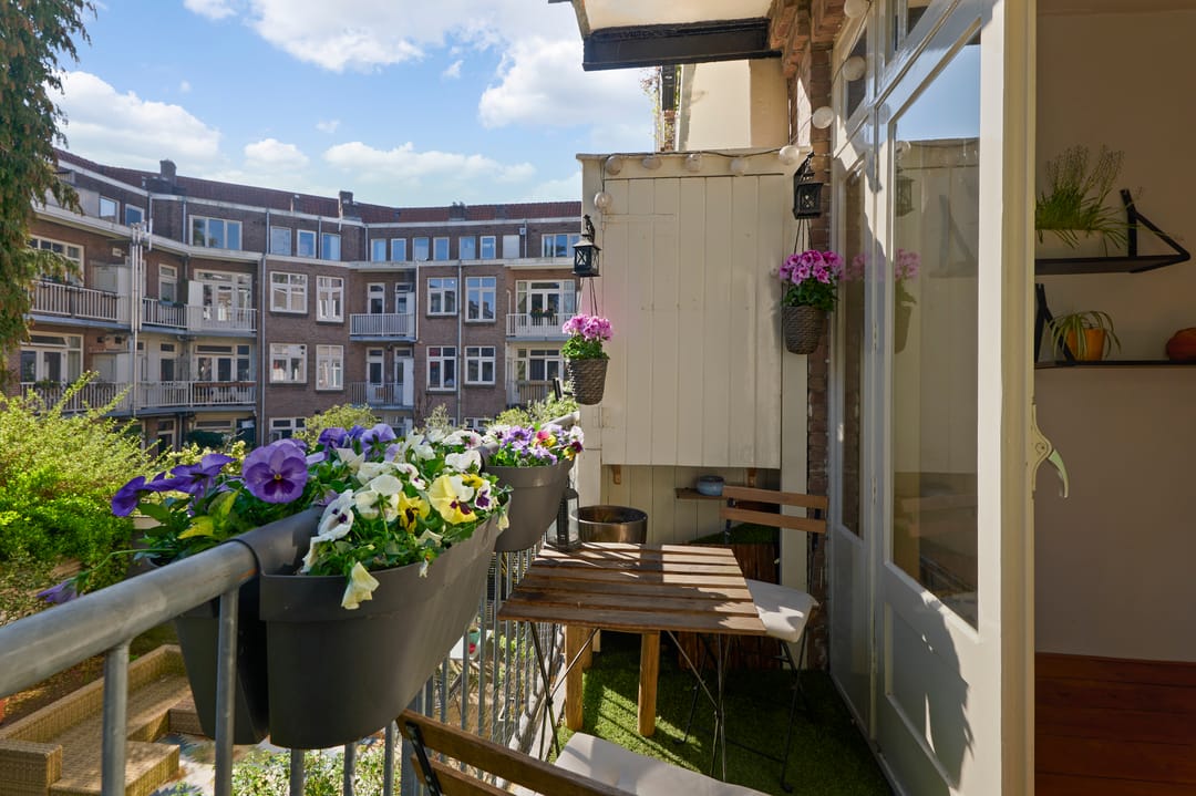 Photo 8 of Eendrachtstraat 13-1