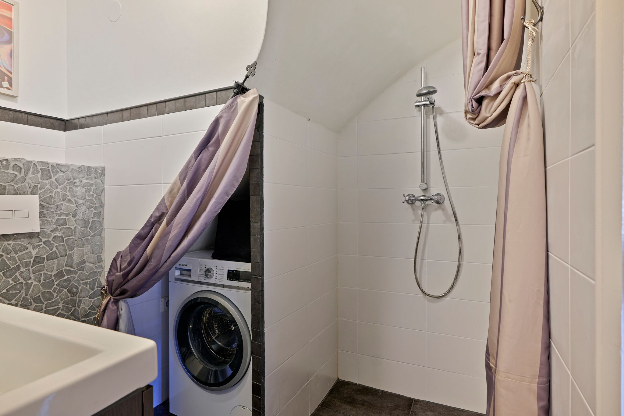 Photo 15 of Eendrachtstraat 13-1