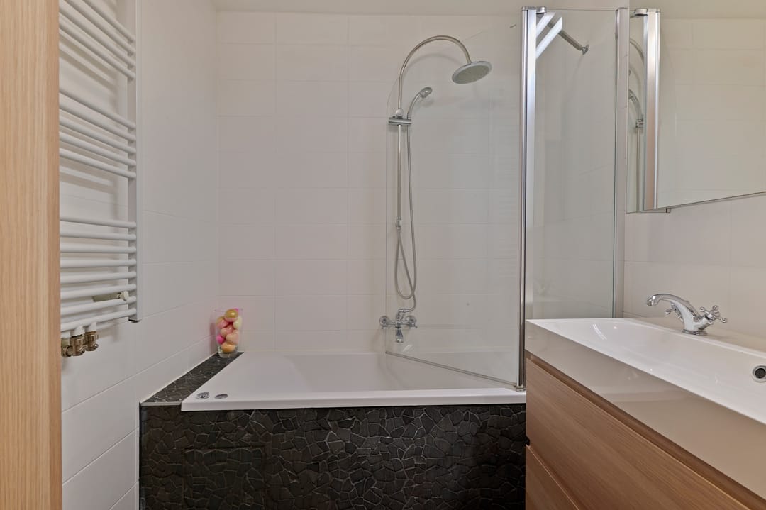 Photo 22 of Eendrachtstraat 13-1