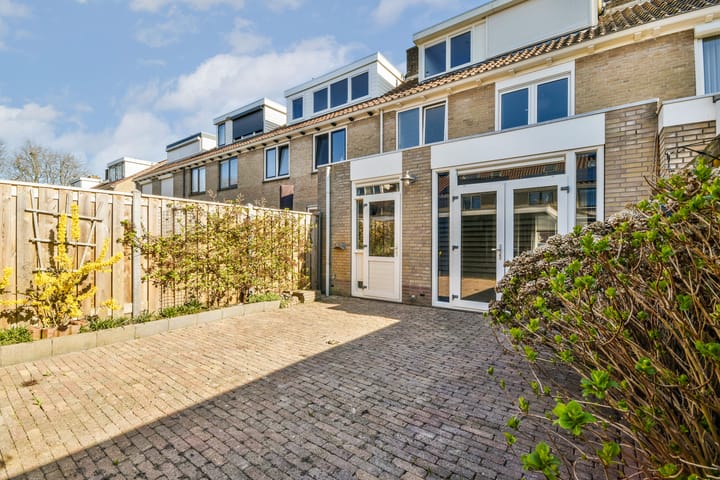 Foto 2 van Florastraat 19