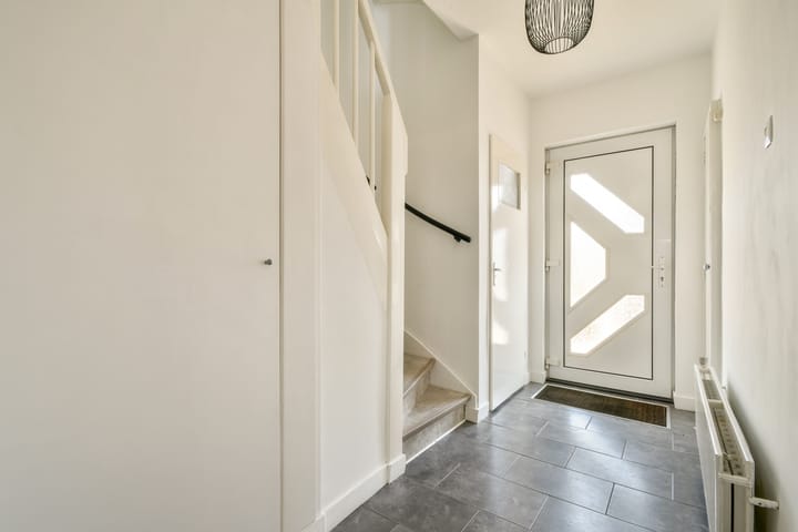 Foto 7 van Florastraat 19