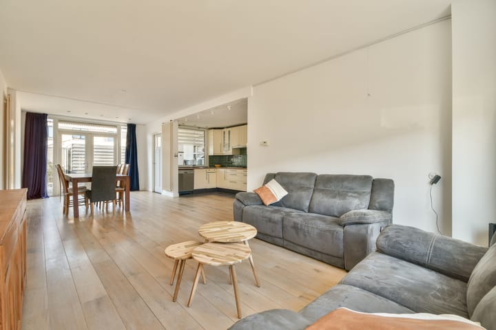 Foto 8 van Florastraat 19