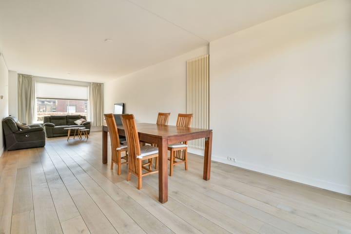 Foto 9 van Florastraat 19