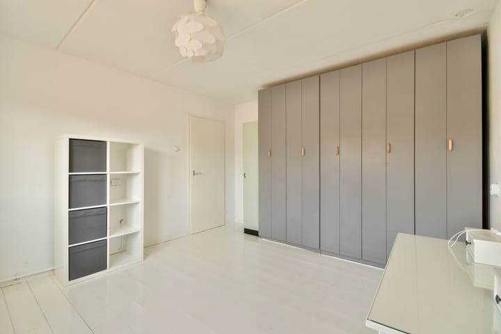 Foto 16 van Florastraat 19