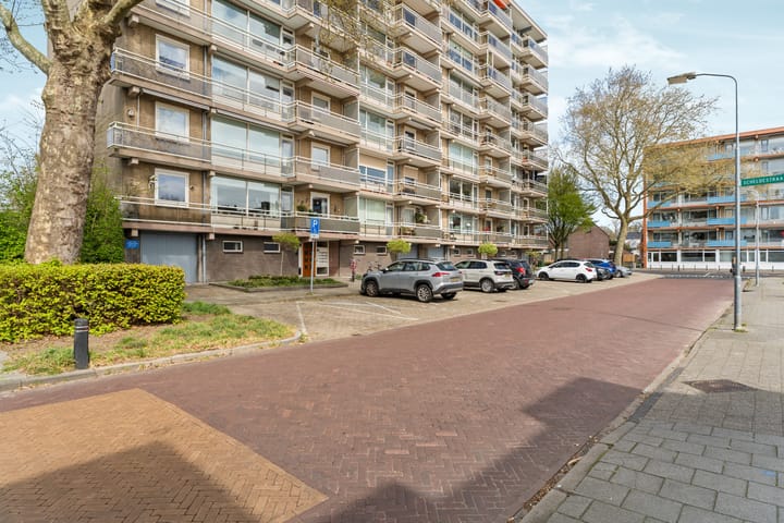 Photo 39 of Sophiastraat 40