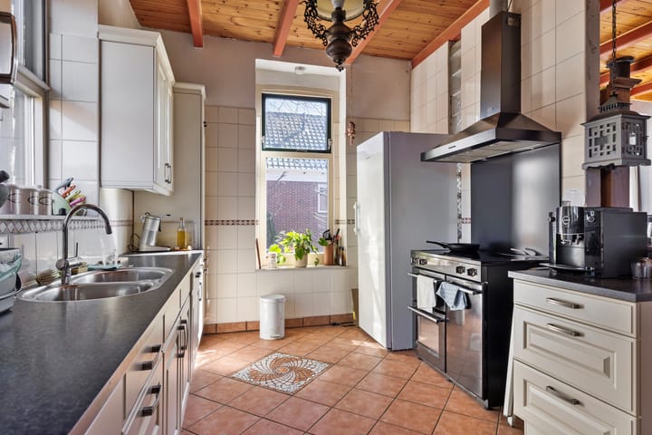 Foto 12 van Schoolstraat 107