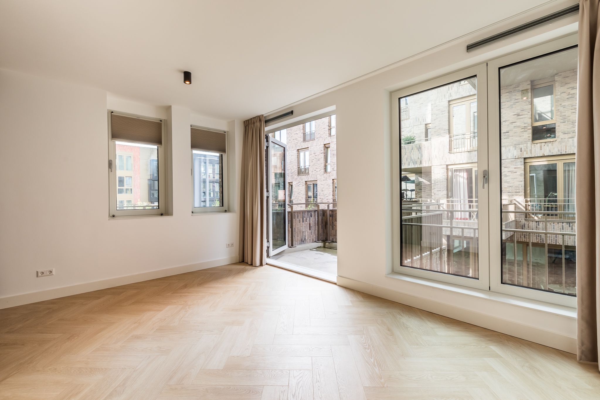 Foto 6 van Faas Wilkesstraat 317