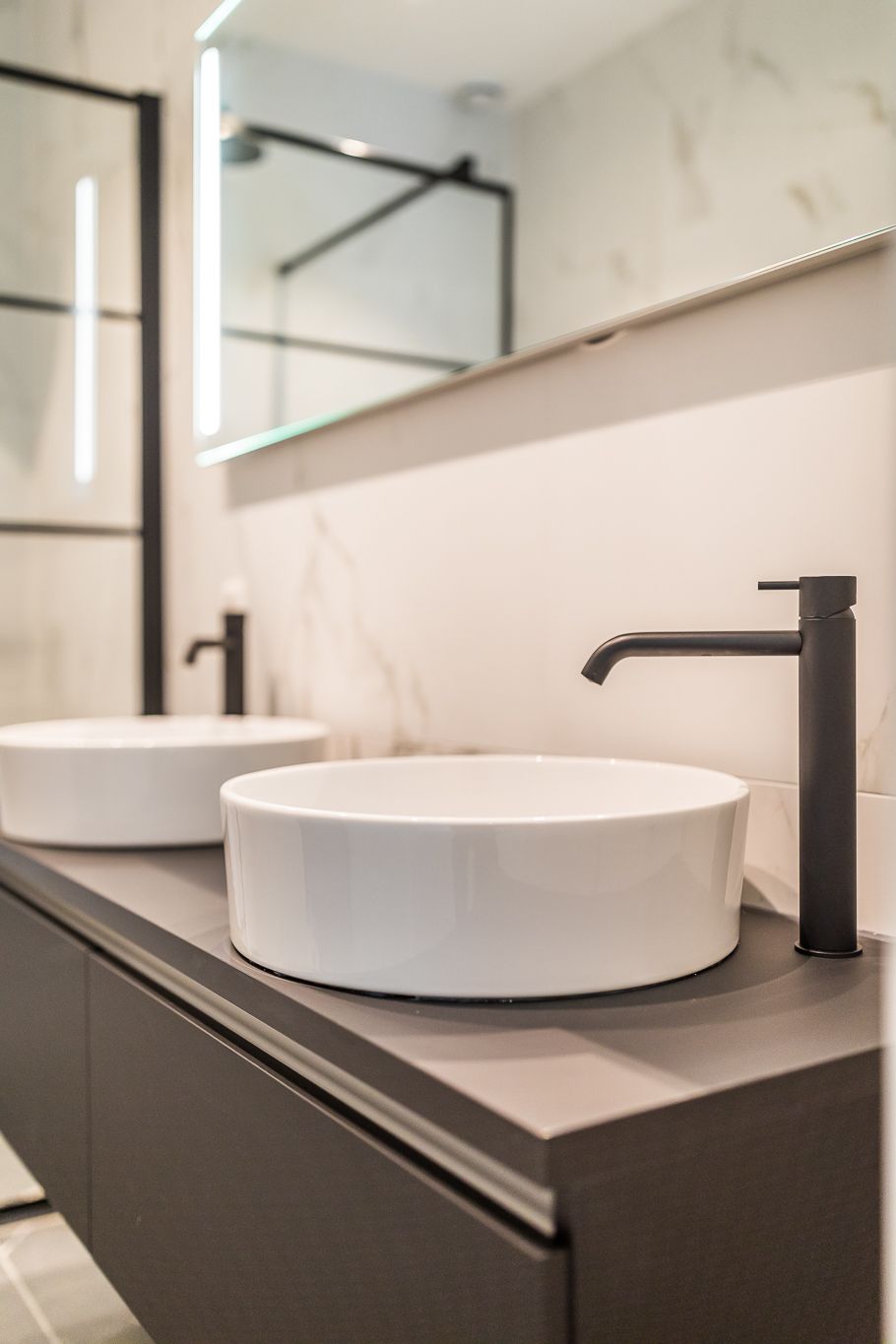 Foto 21 van Faas Wilkesstraat 317