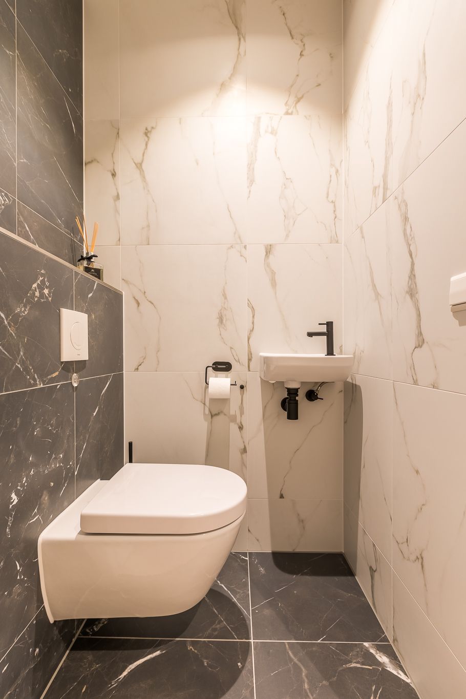 Foto 24 van Faas Wilkesstraat 317