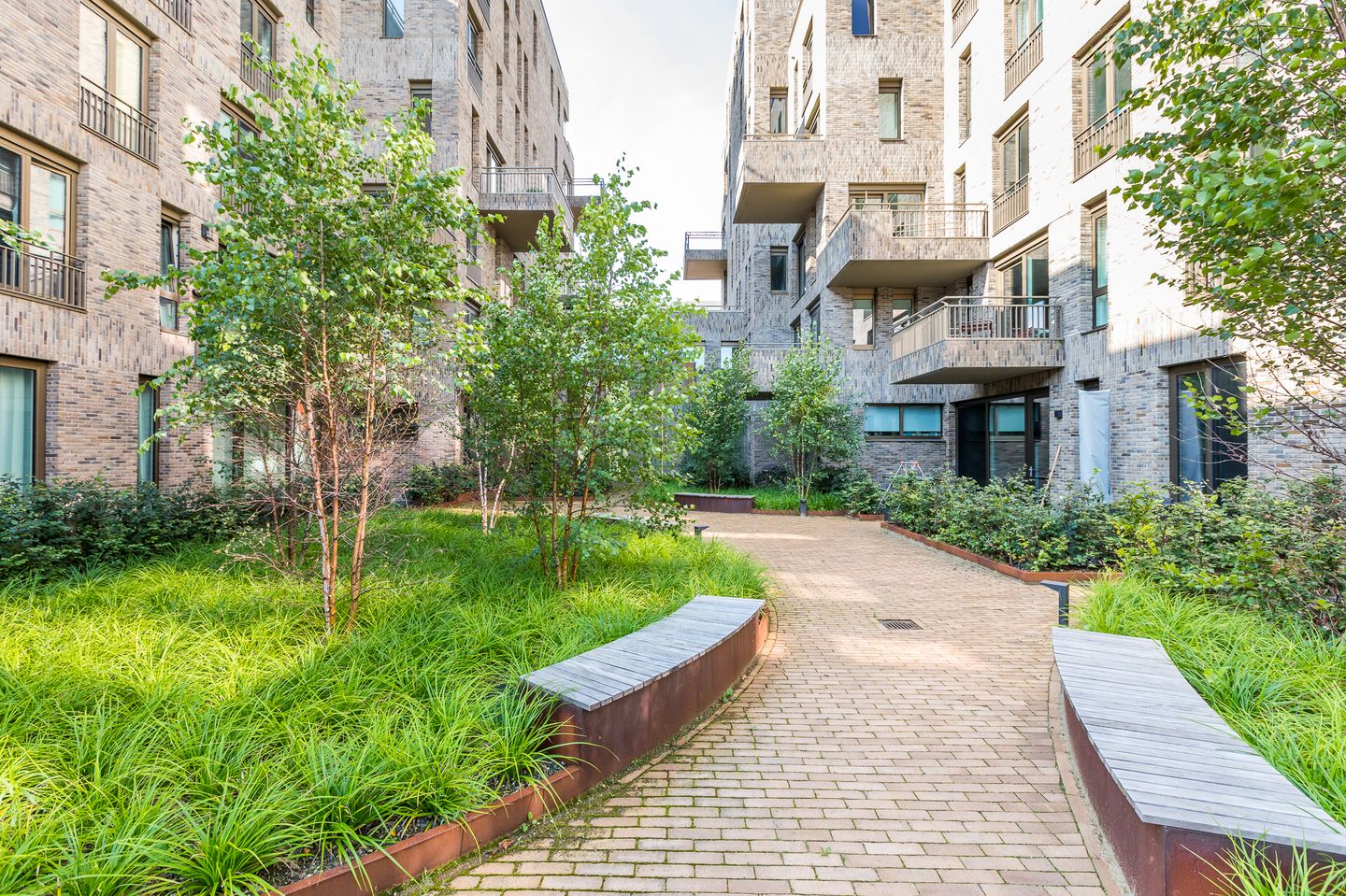 Foto 25 van Faas Wilkesstraat 317