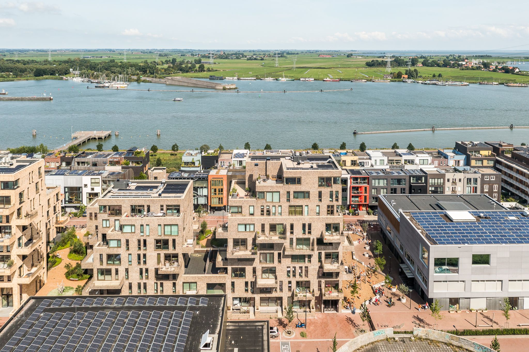 Foto 27 van Faas Wilkesstraat 317