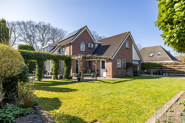 Foto 2 van Taarloseweg 11