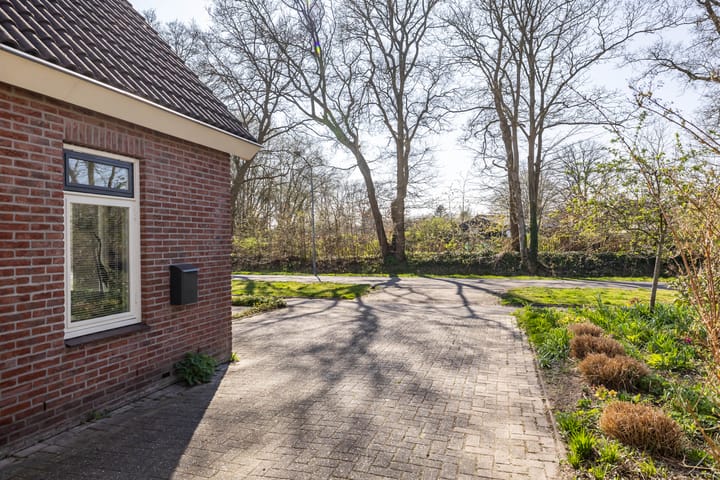 Foto 8 van Taarloseweg 11