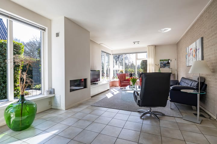 Foto 14 van Taarloseweg 11