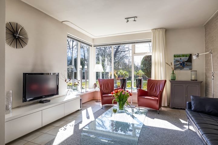 Foto 15 van Taarloseweg 11