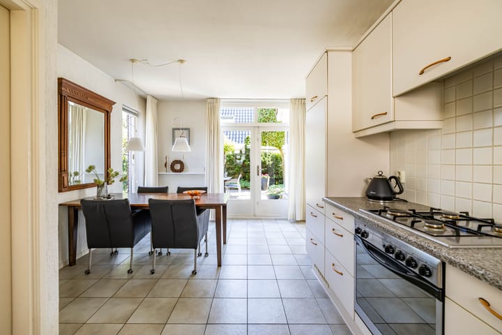 Foto 25 van Taarloseweg 11