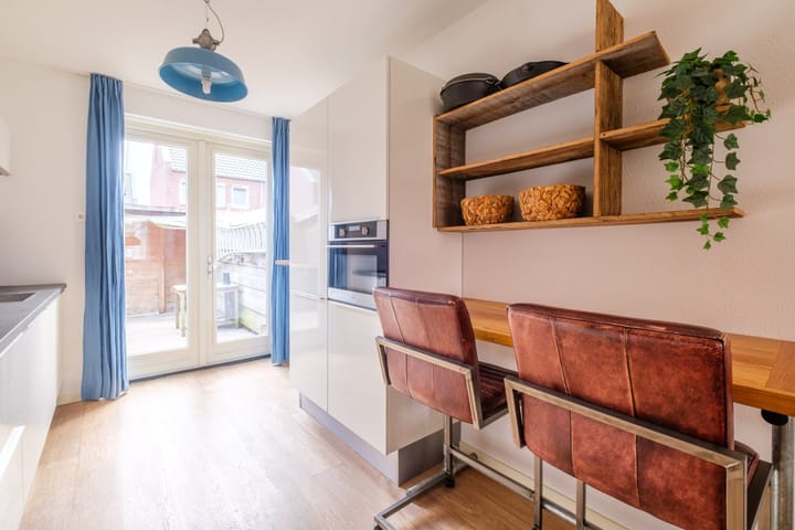 Foto 17 van Lakensnijdersgilde 3