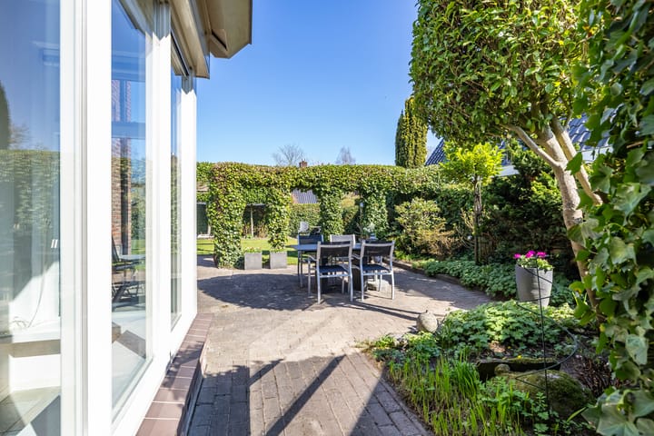 Foto 48 van Taarloseweg 11